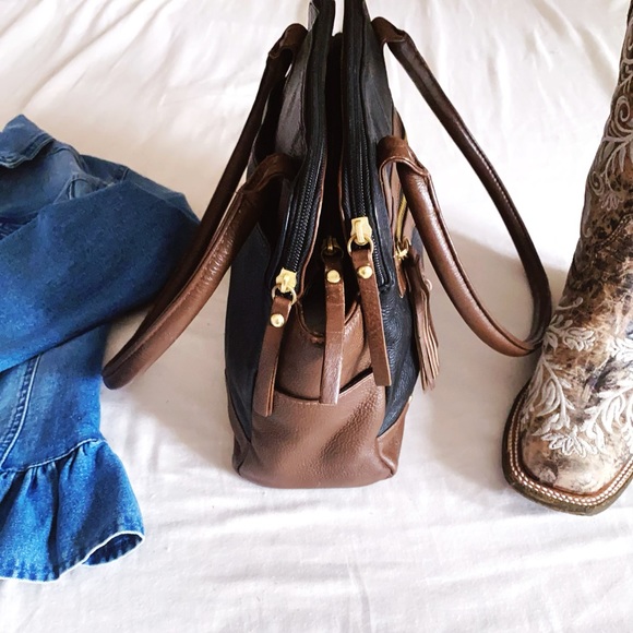 Great American leather works cowhide leather shoulder bag - Picture 7 of 11